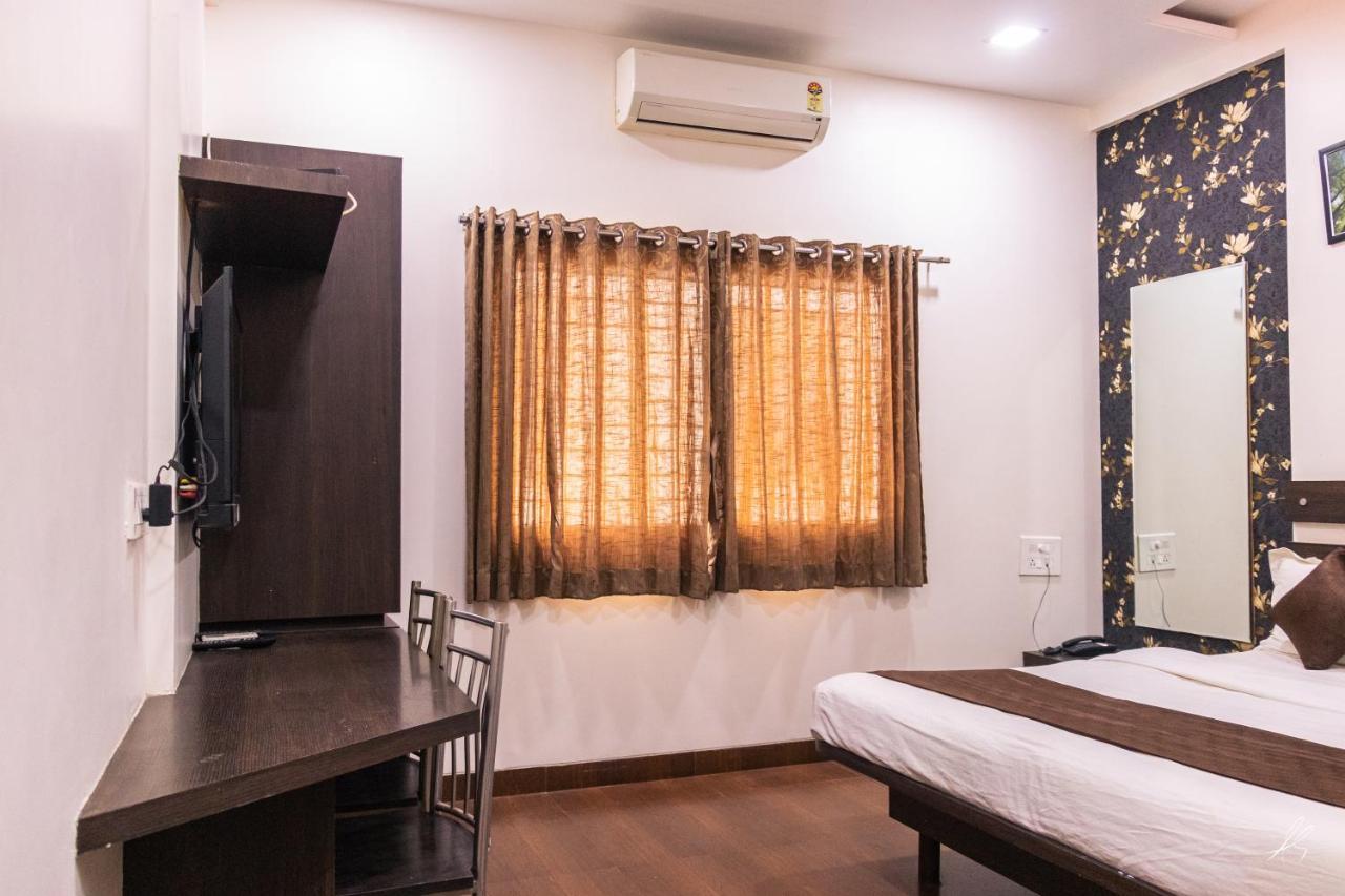 Sai Residency Hotel Aurangabad  Ngoại thất bức ảnh